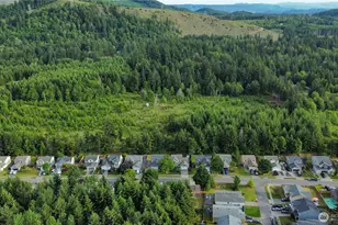 19712 207th St Ct E, Orting, WA 98360 - Photo 29
