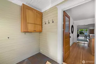 250 N Forest St, Bellingham, WA 98225 - Photo 31