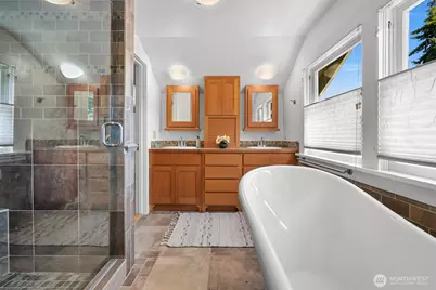 250 N Forest Street, Bellingham, WA 98225 - Photo 21