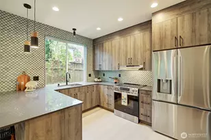 7912 34th Ave SW, Seattle, WA 98126 - Photo 5
