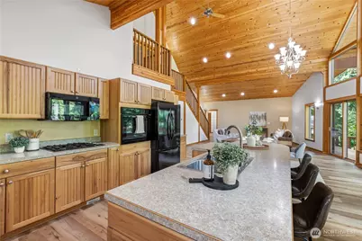 41 Louise View Drive, Bellingham, WA 98229 - Photo 9