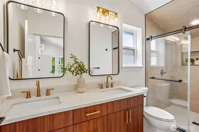 6505 44th Avenue NE, Seattle, WA 98115 - Photo 25