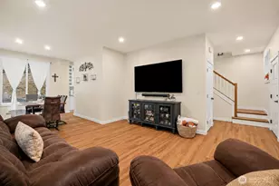 23 Spring Rd, Bellingham, WA 98229 - Photo 5