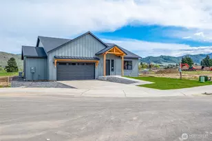 131 Fruitful Pl, Cashmere, WA 98815 - Photo 1