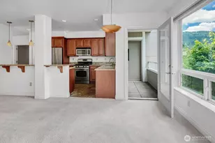 275 E Sunset Way, Issaquah, WA 98027 - Photo 11