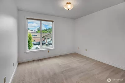 275 E Sunset Way #1A, Issaquah, WA 98027 - Photo 19