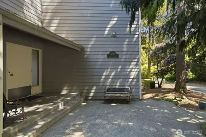 3510 W Elmore Street, Seattle, WA 98199 - Photo 7