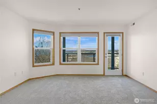 705 N State St, Bellingham, WA 98225 - Photo 9