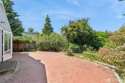 804 84th Avenue NE, Medina, WA 98039 - Photo 33