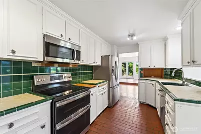 804 84th Avenue NE, Medina, WA 98039 - Photo 17