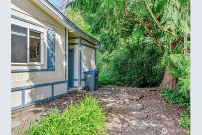 6898 Capricorn Lane NE #6, Bremerton, WA 98311 - Photo 29