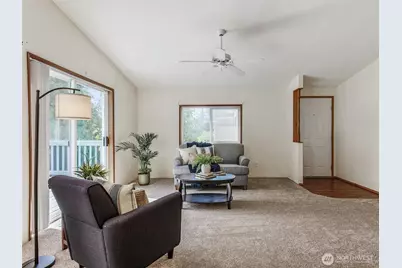 6898 Capricorn Lane NE #6, Bremerton, WA 98311 - Photo 7