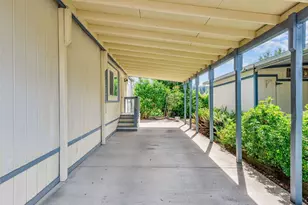 6898 Capricorn Ln NE, Bremerton, WA 98311 - Photo 3