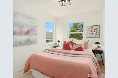 8913 8th Avenue NE, Seattle, WA 98115 - Photo 15