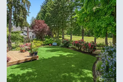 14045 NE 61st Street, Redmond, WA 98052 - Photo 35