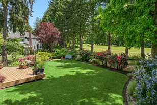 14045 NE 61st St, Redmond, WA 98052 - Photo 35