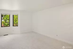14045 NE 61st St, Redmond, WA 98052 - Photo 27