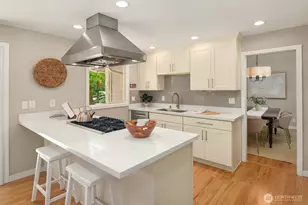 14045 NE 61st St, Redmond, WA 98052 - Photo 11