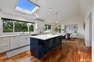 10960 39th Ave SW, Seattle, WA 98146 - Photo 17