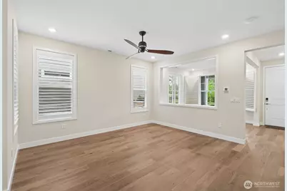 19110 Trilogy Parkway E, Bonney Lake, WA 98391 - Photo 11