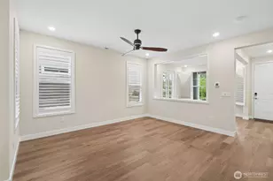 19110 Trilogy Pkwy E, Bonney Lake, WA 98391 - Photo 11