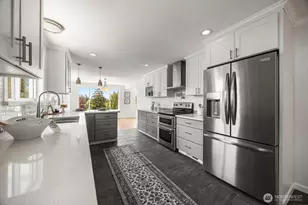 8132 208th Pl SW, Edmonds, WA 98026 - Photo 13