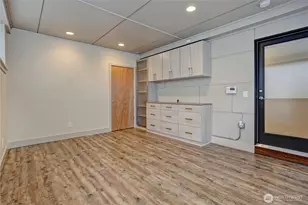 2608 23rd Ave W, Seattle, WA 98199 - Photo 5