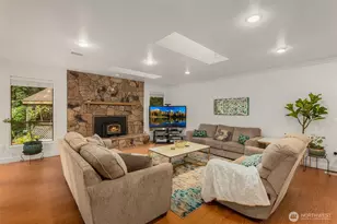 21842 NE 30th Pl, Sammamish, WA 98074 - Photo 17
