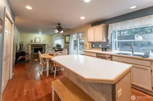 20119 SE 266th St, Covington, WA 98042 - Photo 9