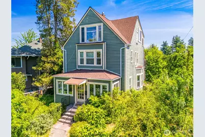 5604 17th Avenue NE, Seattle, WA 98105 - Photo 1