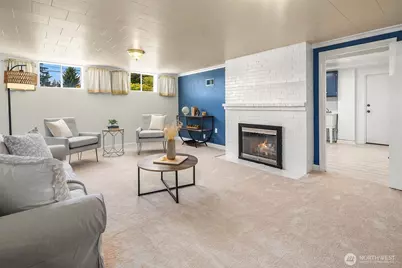 12742 Palatine Avenue N, Seattle, WA 98133 - Photo 17