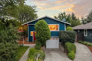 3238 Walnut Ave SW, Seattle, WA 98116 - Photo 3