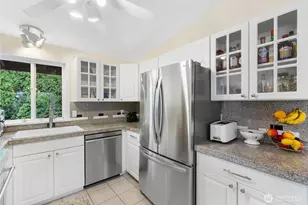 3238 Walnut Ave SW, Seattle, WA 98116 - Photo 13