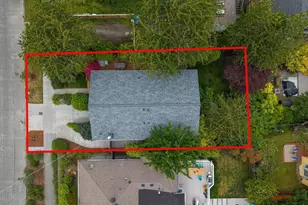3238 Walnut Ave SW, Seattle, WA 98116 - Photo 37