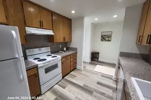 9030 Seward Park Ave S, Seattle, WA 98118 - Photo 9