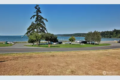 5396 Myrtle Avenue, Freeland, WA 98249 - Photo 9