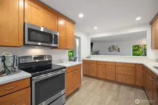1727 Harbor Ave SW, Seattle, WA 98126 - Photo 15