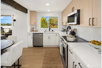 3306 35th Avenue SW, Seattle, WA 98126 - Photo 11