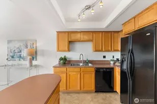 11630 100th Ave NE, Kirkland, WA 98034 - Photo 13