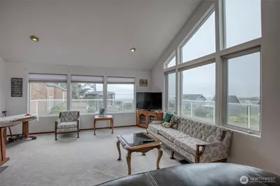 15 Diamond Drive, Pacific Beach, WA 98571 - Photo 11