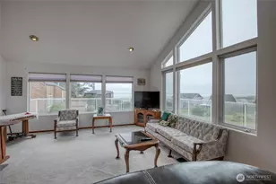 15 Diamond Dr, Pacific Beach, WA 98571 - Photo 11