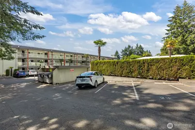701 122nd Avenue NE #205, Bellevue, WA 98005 - Photo 35