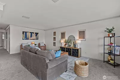 701 122nd Avenue NE #205, Bellevue, WA 98005 - Photo 7