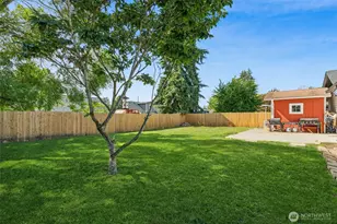 25733 19th Ave S, Des Moines, WA 98198 - Photo 11