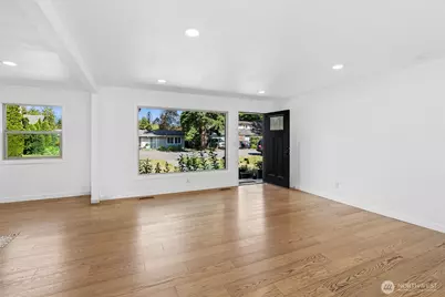 25733 19th Avenue S, Des Moines, WA 98198 - Photo 13