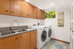 14460 NE 16th Pl, Bellevue, WA 98007 - Photo 25
