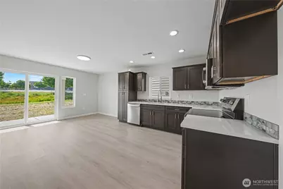 455 N Fifth Avenue, Connell, WA 99326 - Photo 5