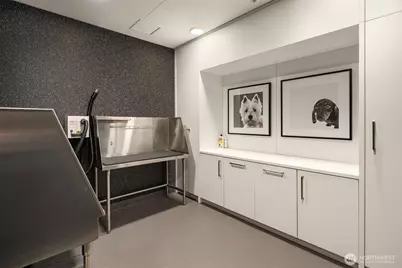121 Stewart Street #1305, Seattle, WA 98101 - Photo 31