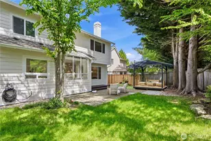 25733 SE 39th St, Sammamish, WA 98029 - Photo 27