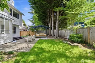 25733 SE 39th St, Sammamish, WA 98029 - Photo 29